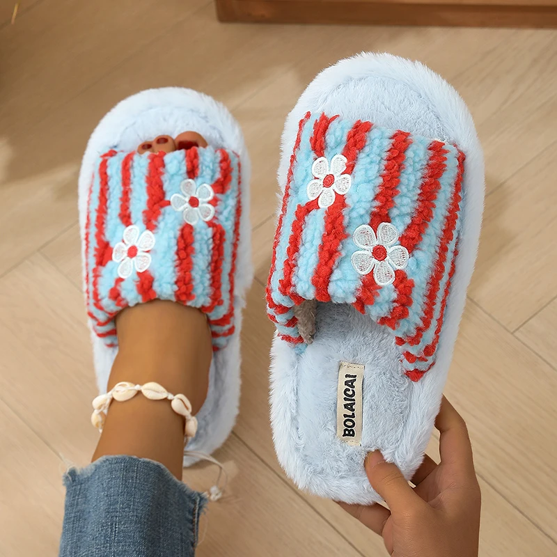 Flower Embroidery Stripe Plush - Women'S Fashion Korea recension och pris