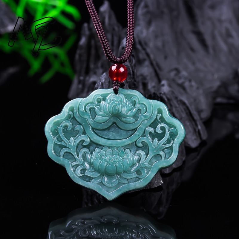 Real Burmese A Emerald Jade Bl - Women'S Fashion Jewellery recension och pris