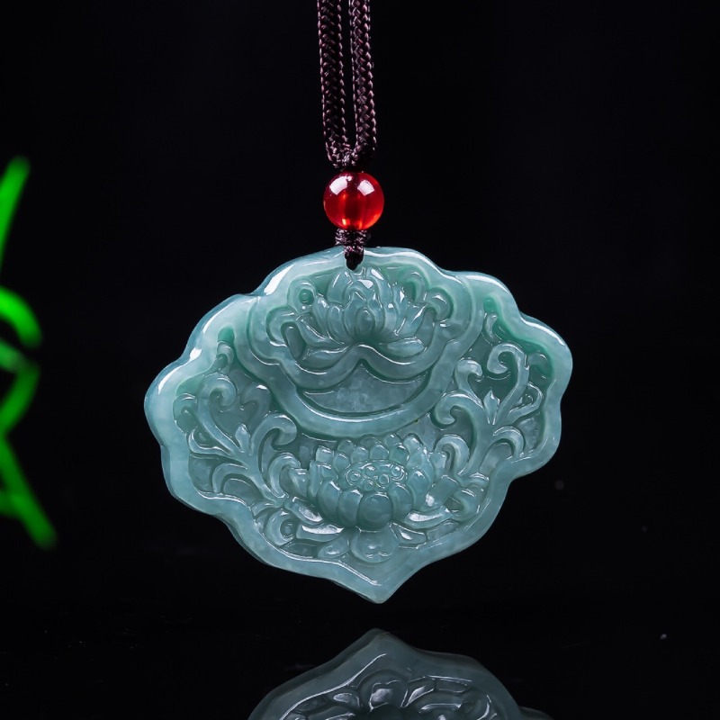 Real Burmese A Emerald Jade Bl - Women'S Fashion Jewellery recension och pris